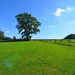 Halfway Between Near Nature Park Chalet