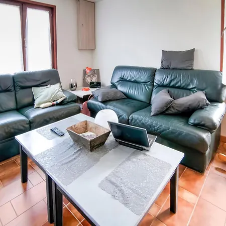 Halfway Between Near Nature Park Jalhay