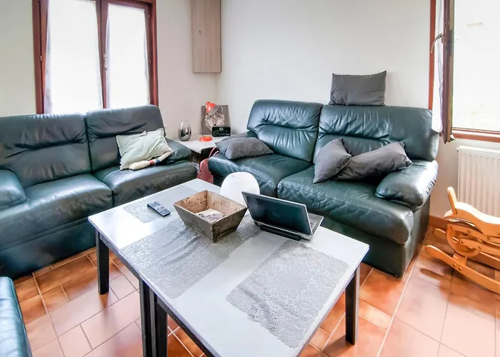 Halfway Between Near Nature Park Jalhay