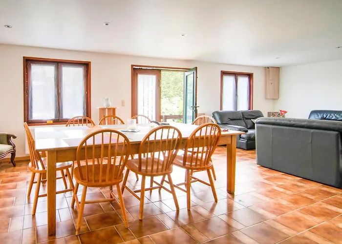 Alpesi faház Halfway Between Near Nature Park *