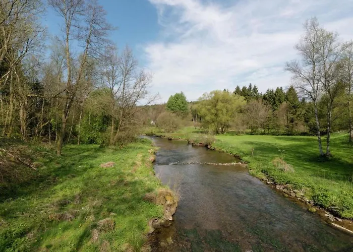 Alpesi faház Halfway Between Near Nature Park *